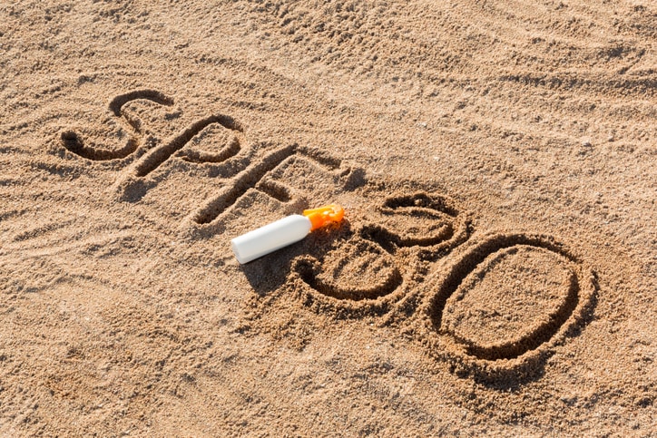 How to choose the right sunscreen? - SHOPPE.LK
